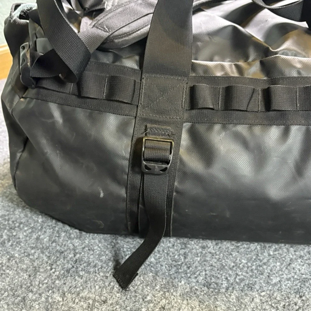 The North Face Duffel Bag Base Camp Black Convertible Adjustable Strap Shoulder